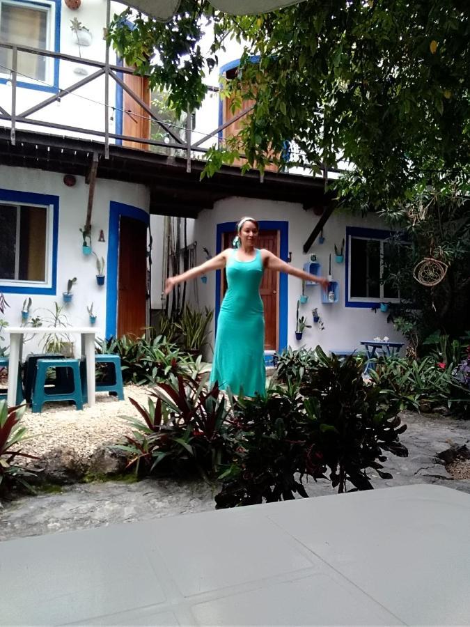 Hostal Jardin Mahahual Esterno foto